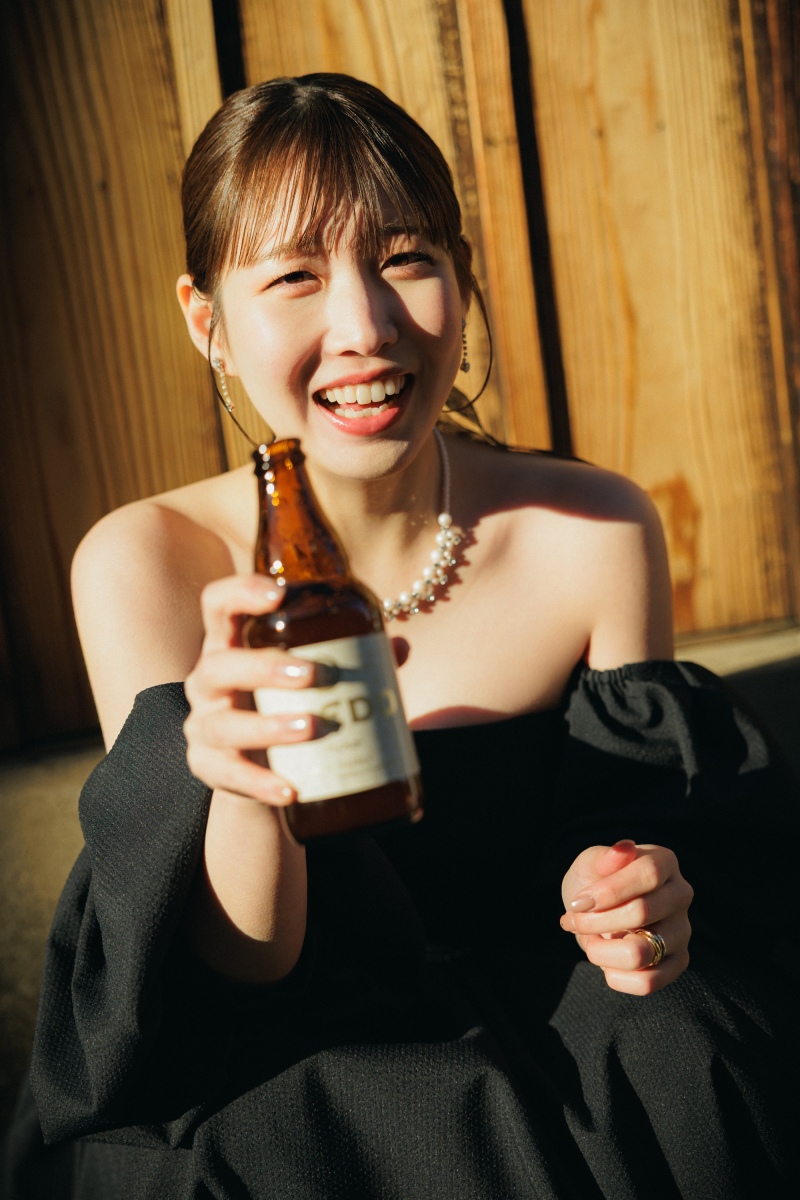 撮影終盤には美味しいお酒を飲みながら！