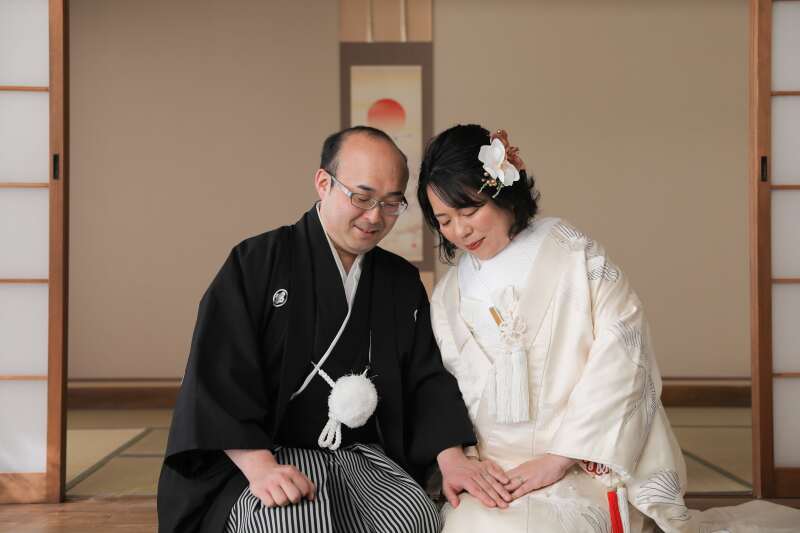 指輪をみつめて