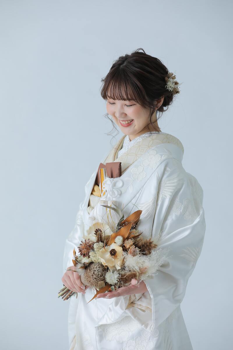 ブーケを持って