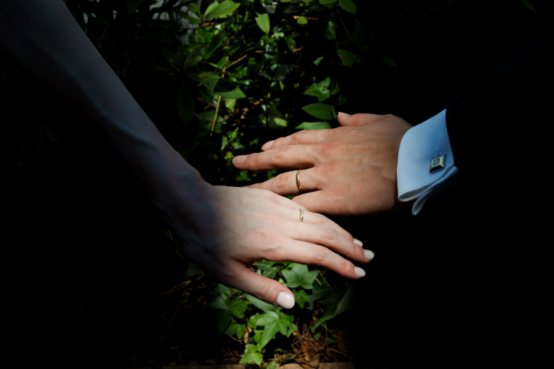 手元のカットも