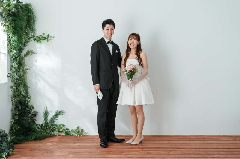 フォーマルな立ち姿から