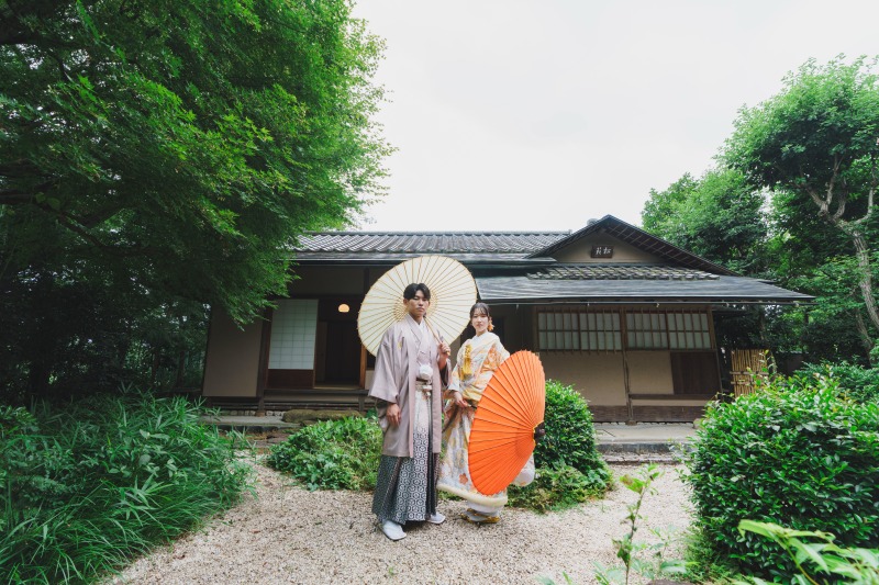和の魅力引き立つ番傘で