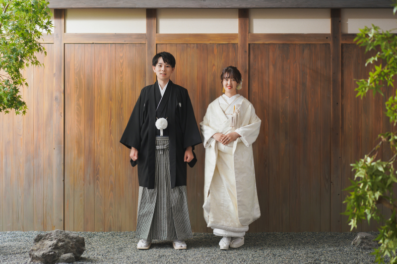和装は屋内庭園スタジオで。