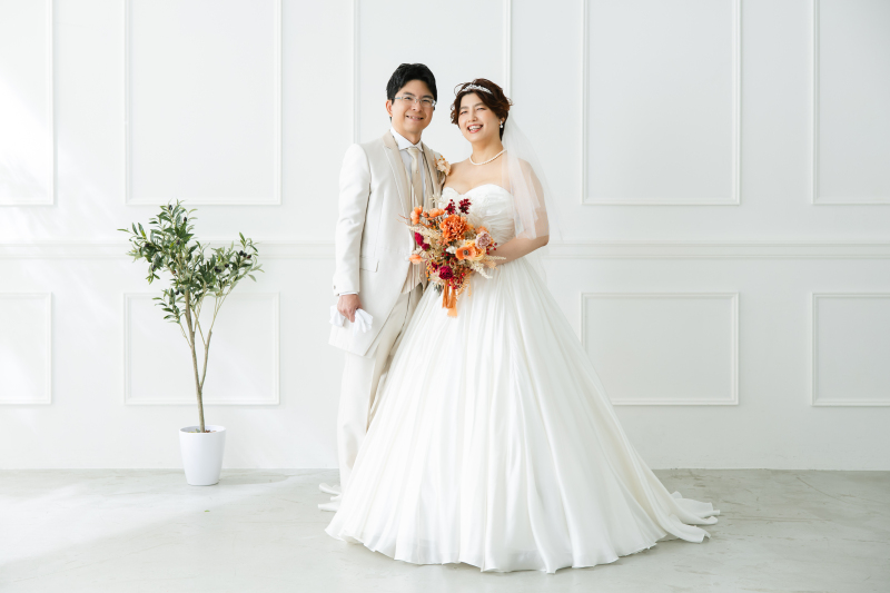 洋装に着替えて