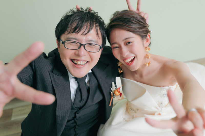 最後は満面の笑みでピース！