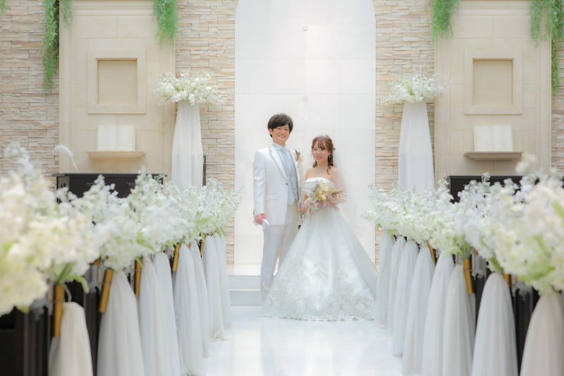 王道な立ちポーズを。