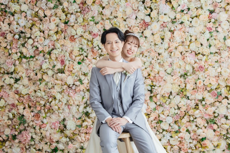 後ろからのバックハグ