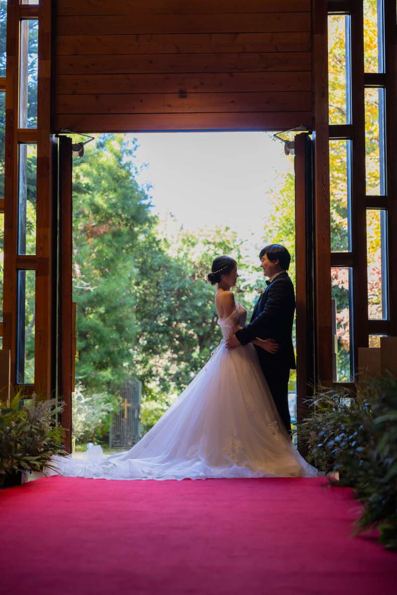 チャペルでの撮影がスタート