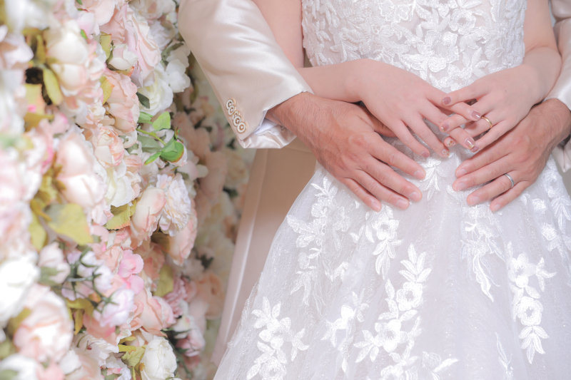 手元とお腹と・・・