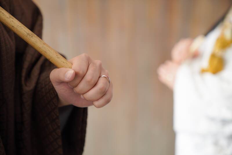 まずはお手元から。