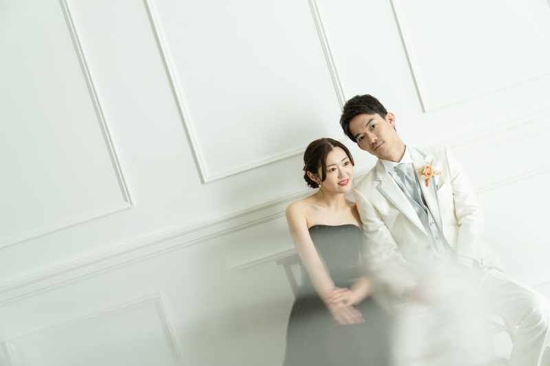 クールな表情も