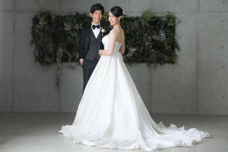 後ろ姿も綺麗にカッコよく