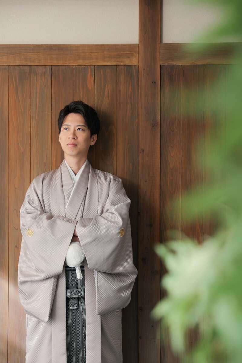 新婦さんを待つ...