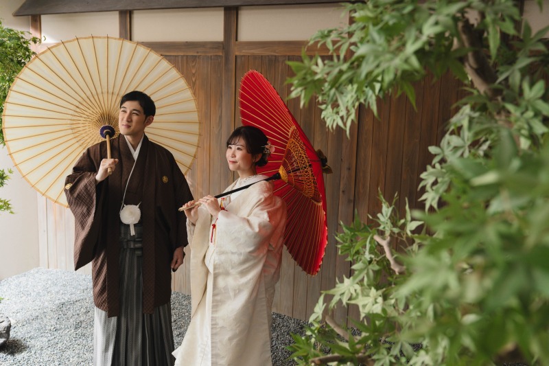 屋内庭園で2着と私服フォトを！！！