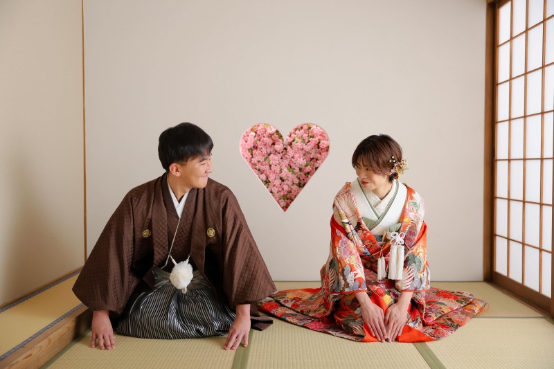 正座＆おじぎショットも