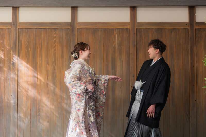 待ち合わせのシーンから