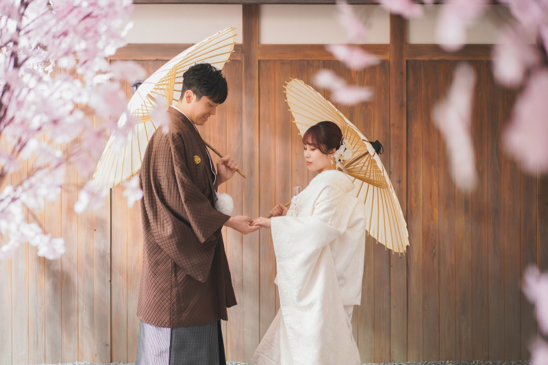 屋内庭園には桜も咲きます。