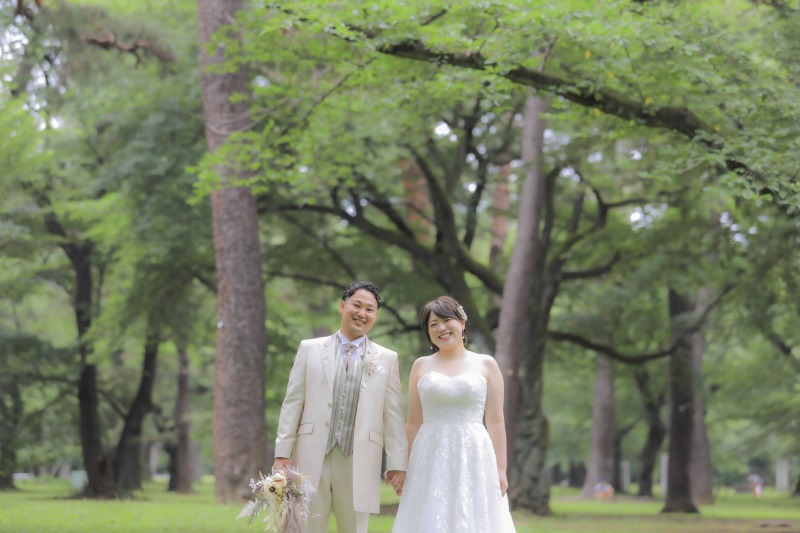 洋装での公園ロケは可愛く!