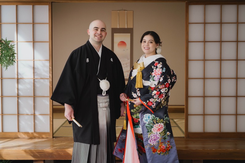 フォーマルな立ち姿