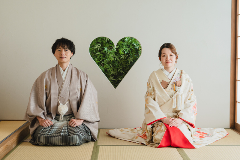 王道の正座ショットを