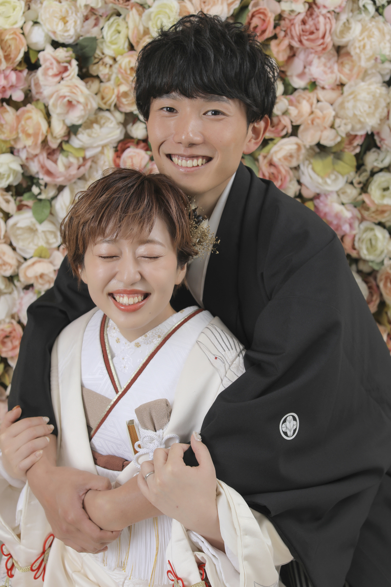 後ろからぎゅっと♡