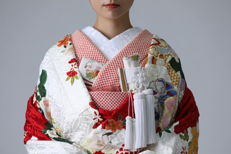 STUDIO AQUA 大宮店（スタジオAQUA）_色打掛・着物が豊富