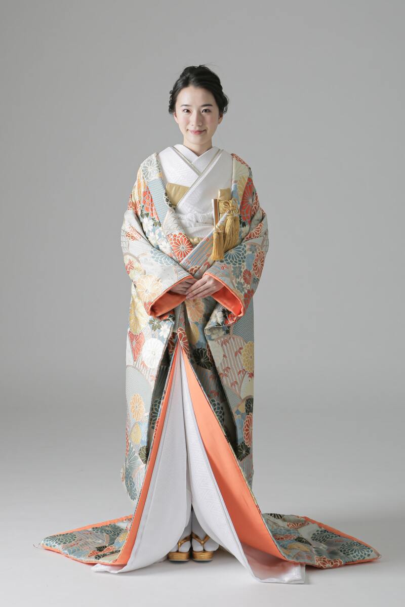 STUDIO AQUA 大宮店（スタジオAQUA）_色打掛・着物が豊富