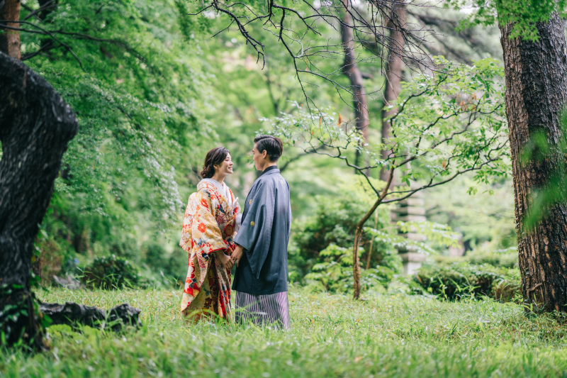 緑の中で二人だけのウェディングフォトを！