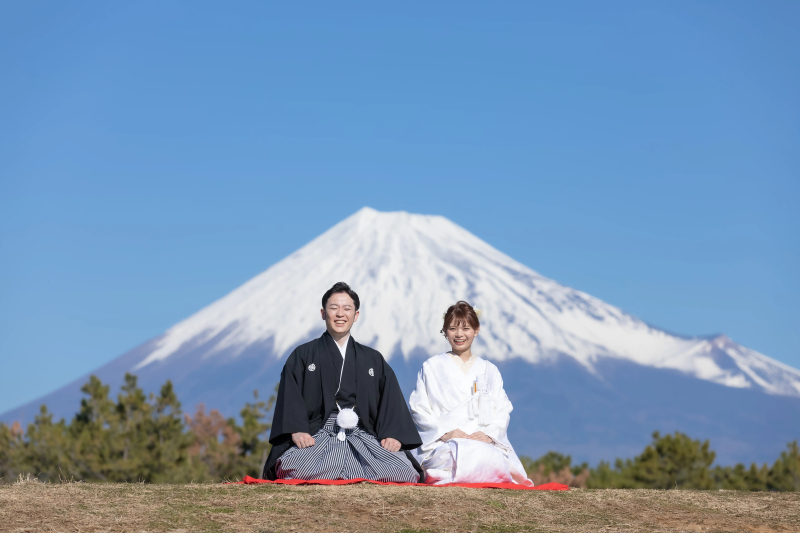 【富士山】和装富士山周遊ロケーション|全データ美肌レタッチ付き《雪化粧の富士山は5月末ごろまで》