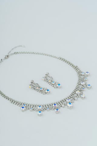 ネックレス・イヤリング