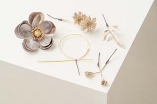 ヘッドアクセサリー