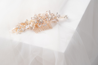 ヘッドアクセサリー