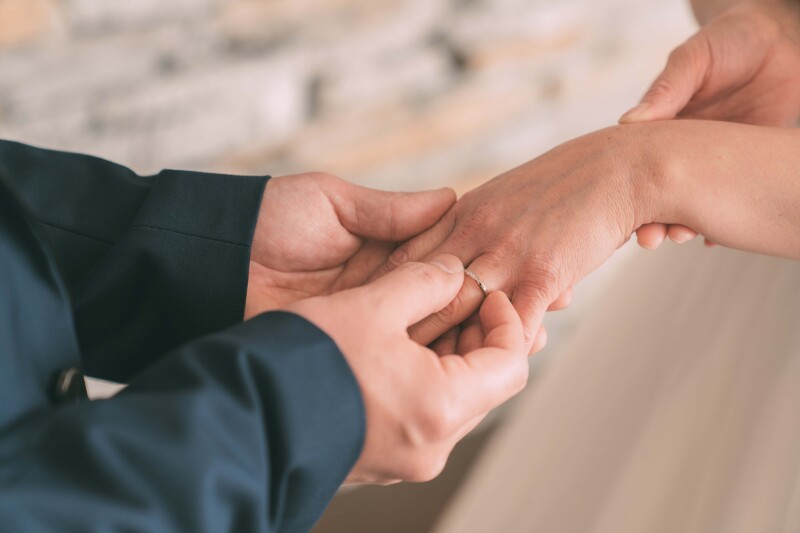 届けられたリングで指輪交換です✦