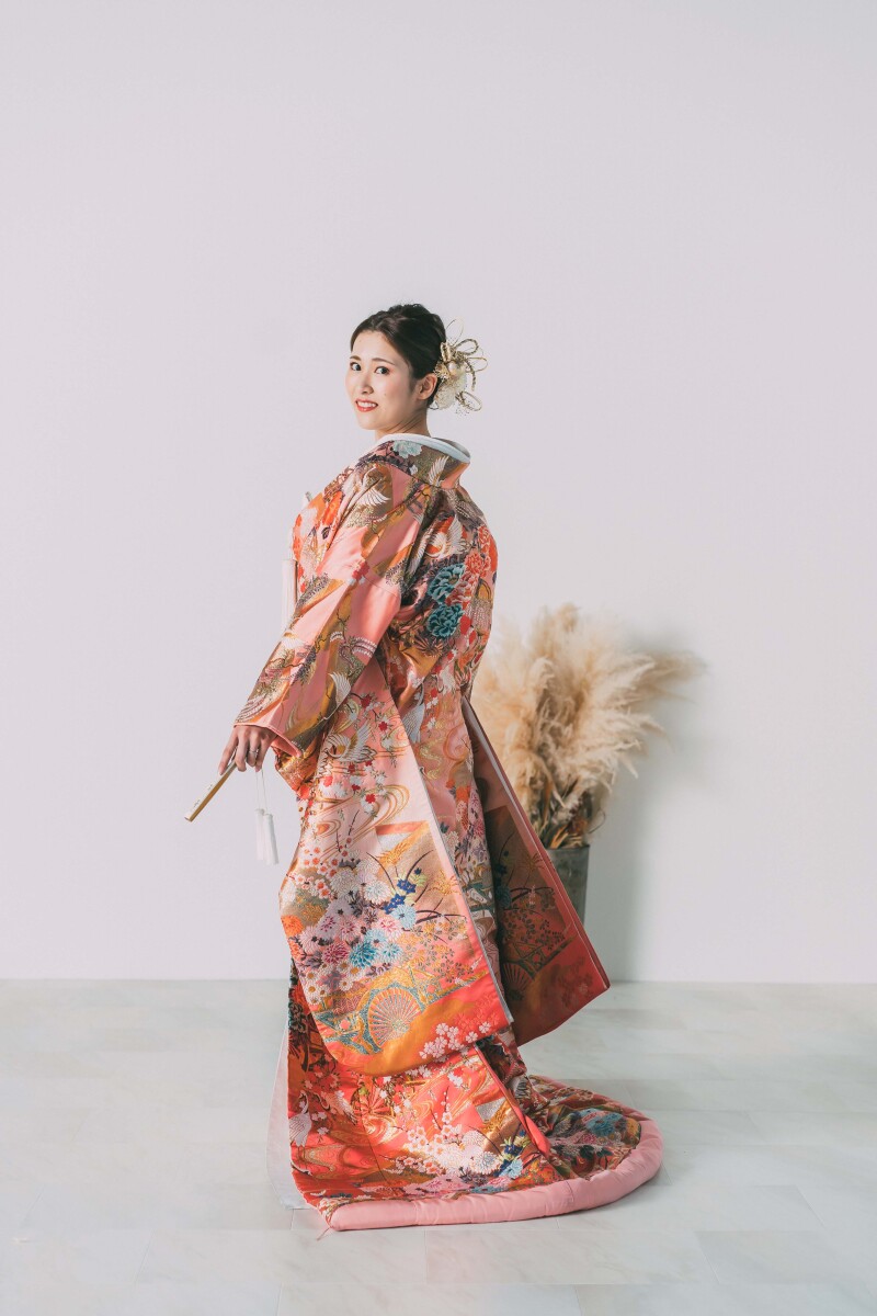 色打掛にお色直し