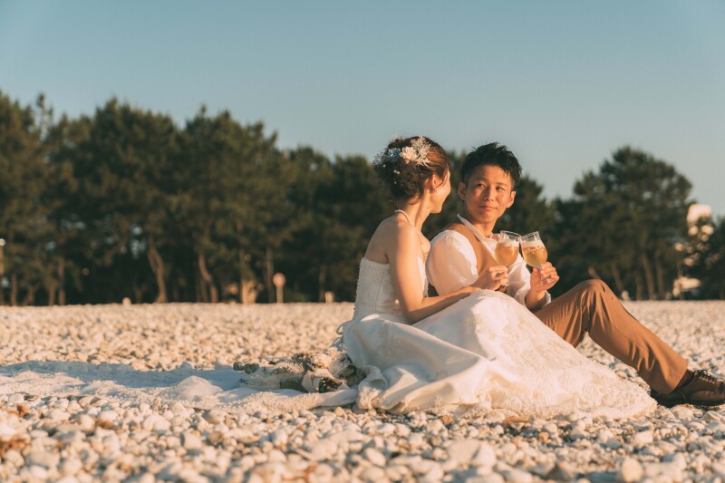 夕日を眺めながら…乾杯！