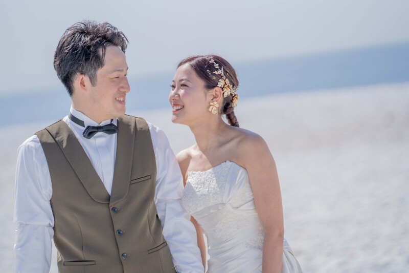 見つめ合うおふたり