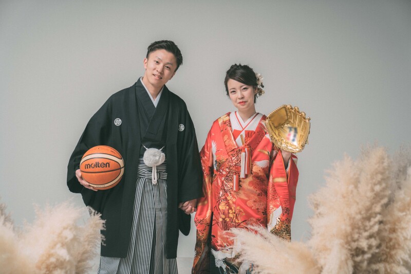 グローブにはおふたりのお名前が…