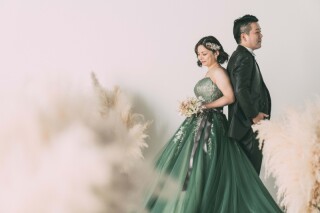 ニュアンスカラードレス