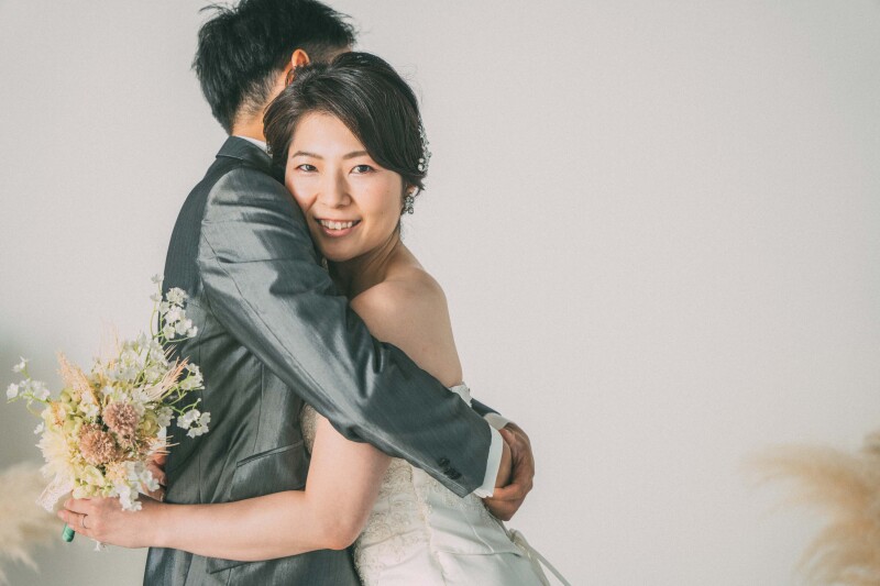 幸せいっぱいのハグ