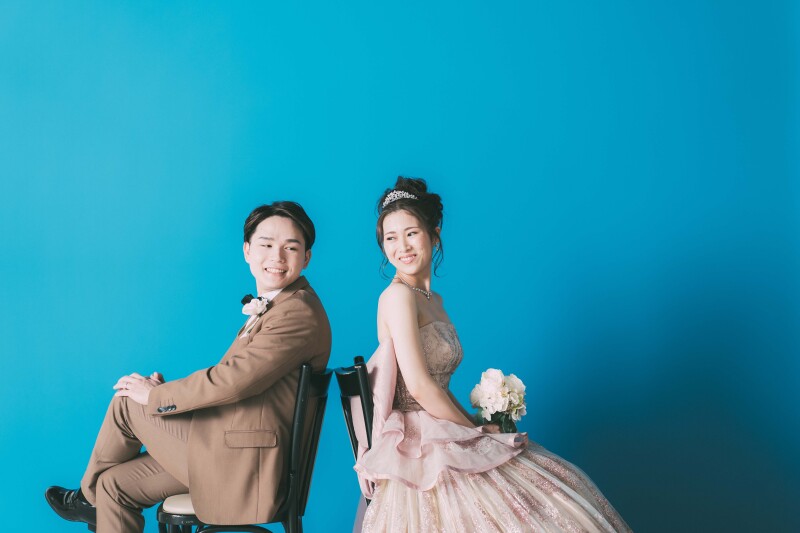 お色直しはカラードレスで