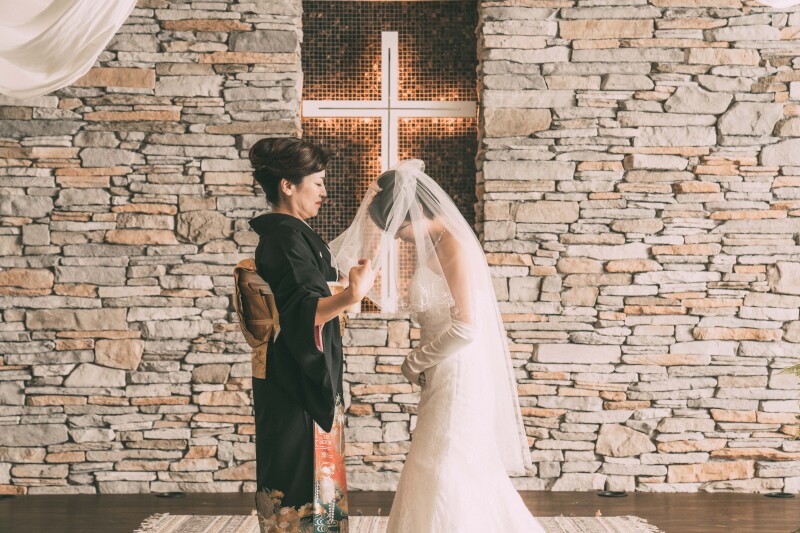 お母さまからのベールダウン