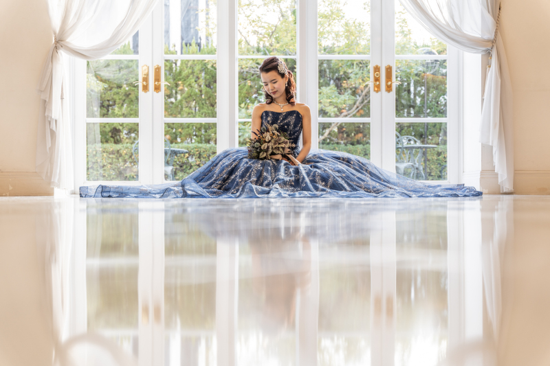 お座りショットは反射も利用して