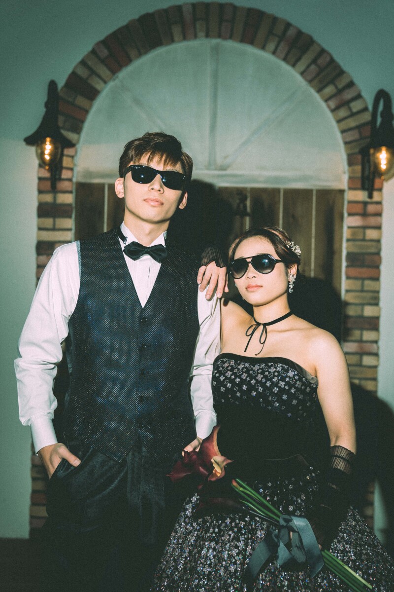 サングラスをかけて決めポーズ☆