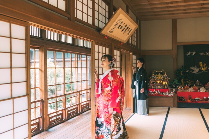 ひな人形と一緒に