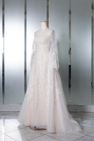 ウェディングドレス【Fi43(OW)】