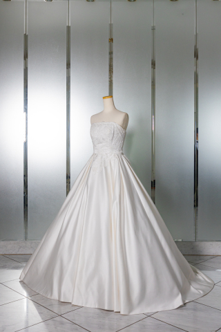 ウェディングドレス【ND57(OW)】