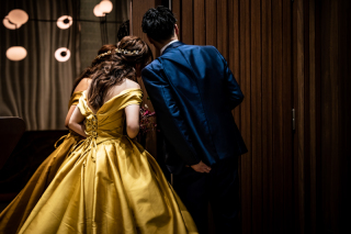 「エンドロール、この曲にしてよかったね」「あのシーン、めっちゃいいじゃん！みて！パパ泣いてるよ！」