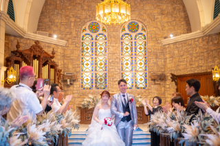 ＊結婚式場で本番さながらの撮影を＊ファミリーフォトプラン（アルバム付き）　洋装1着【ベルヴィ郡山館】