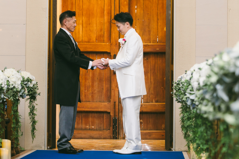 ＊結婚式場で本番さながらの撮影を＊ファミリーフォトプラン（アルバム付き）　洋装1着【ベルヴィ郡山館】