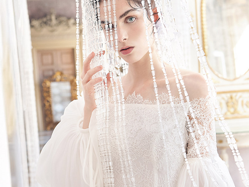 人と被りにくい特別感のある一着